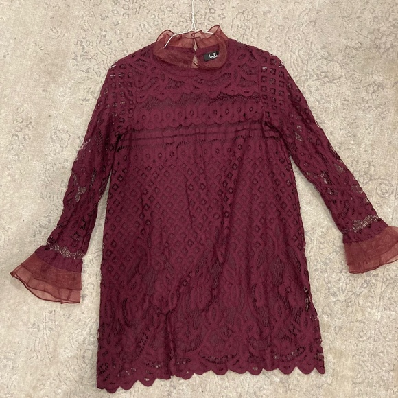 Lulu (Small) burgundy Lace dress - Picture 1 of 3